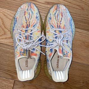 Yeezys sneakers size 6 mens , about 7.5 womens.  Worn twice